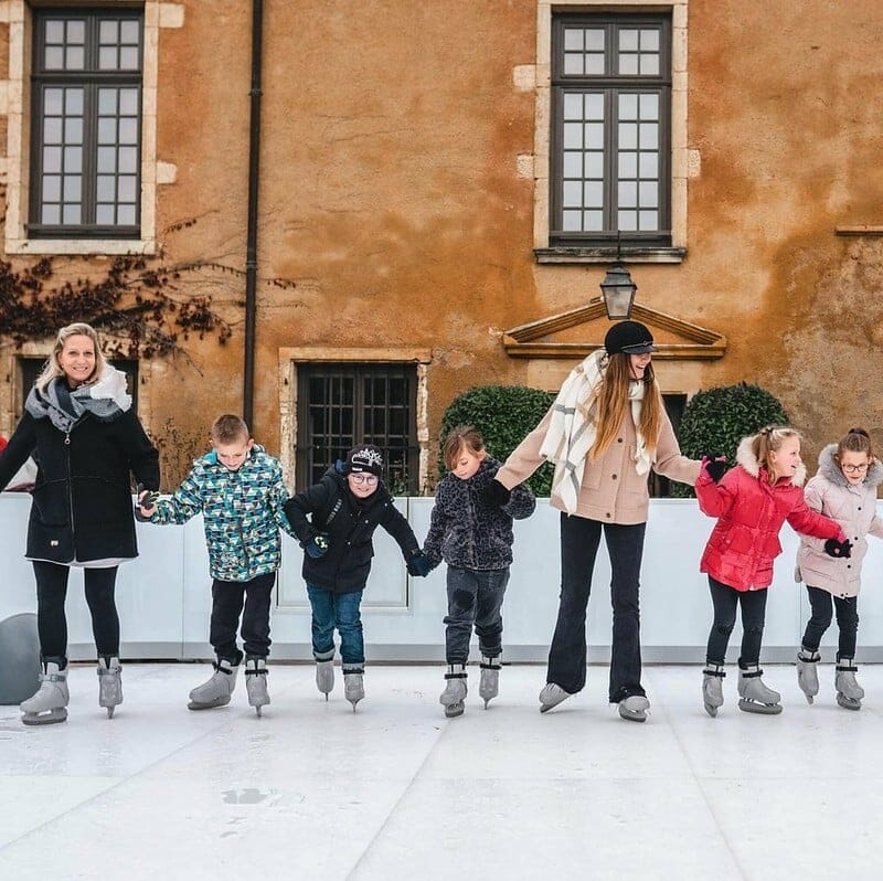 skating on ice rink